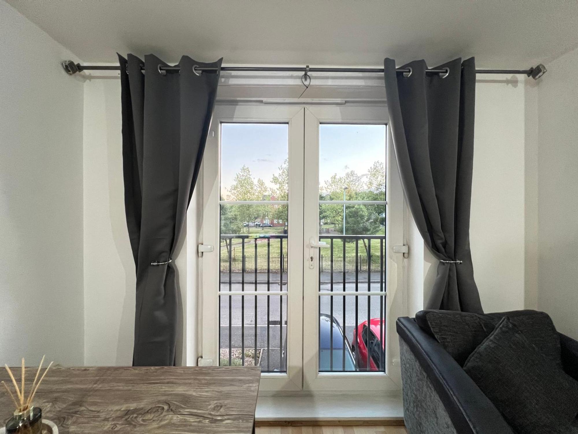 High End Luxury 2 Bed Apartment Birmingham Bagian luar foto