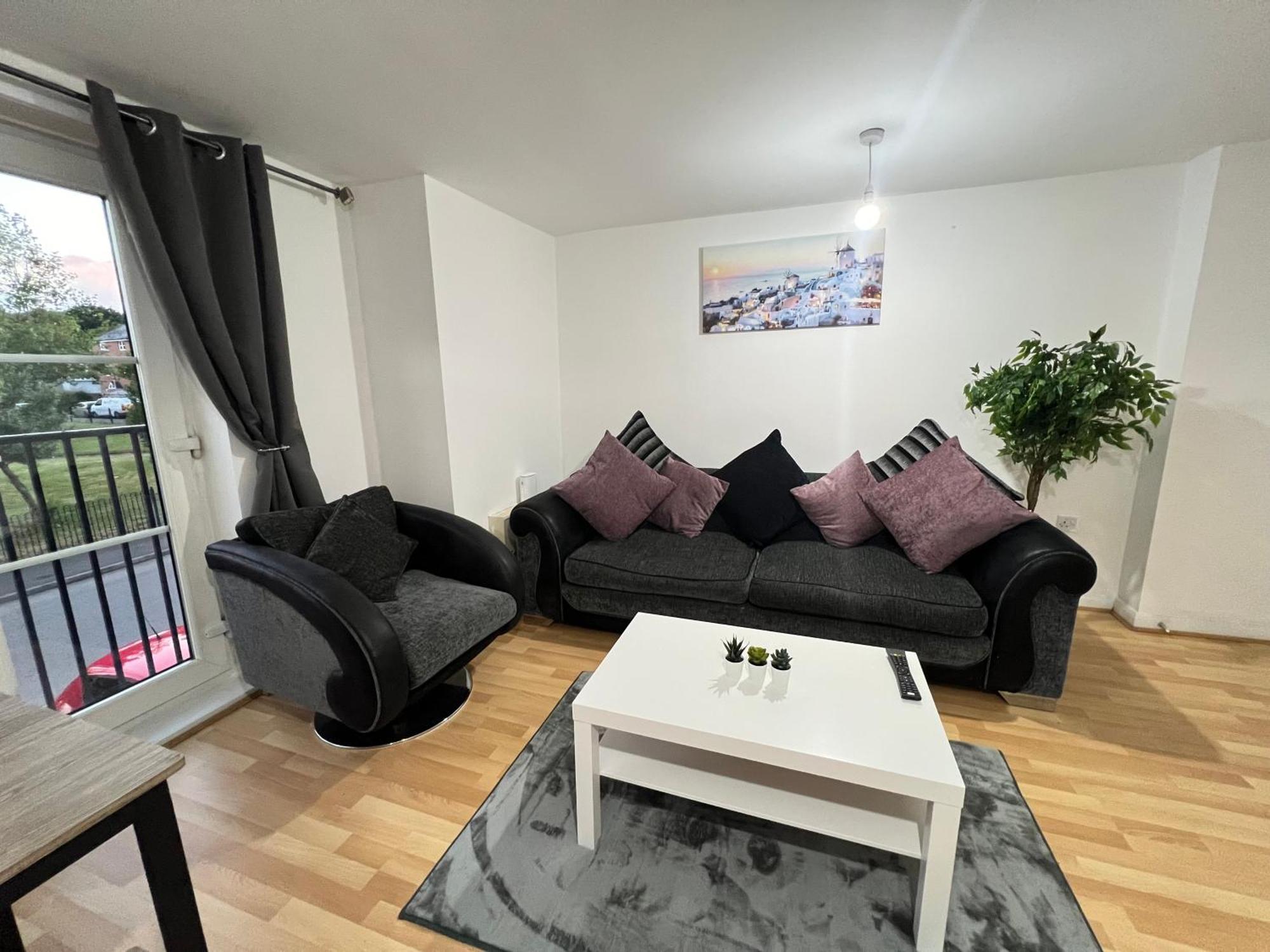 High End Luxury 2 Bed Apartment Birmingham Bagian luar foto